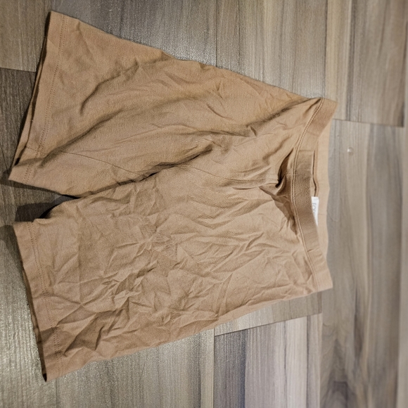 Forever 21 bike shorts - Picture 3 of 3